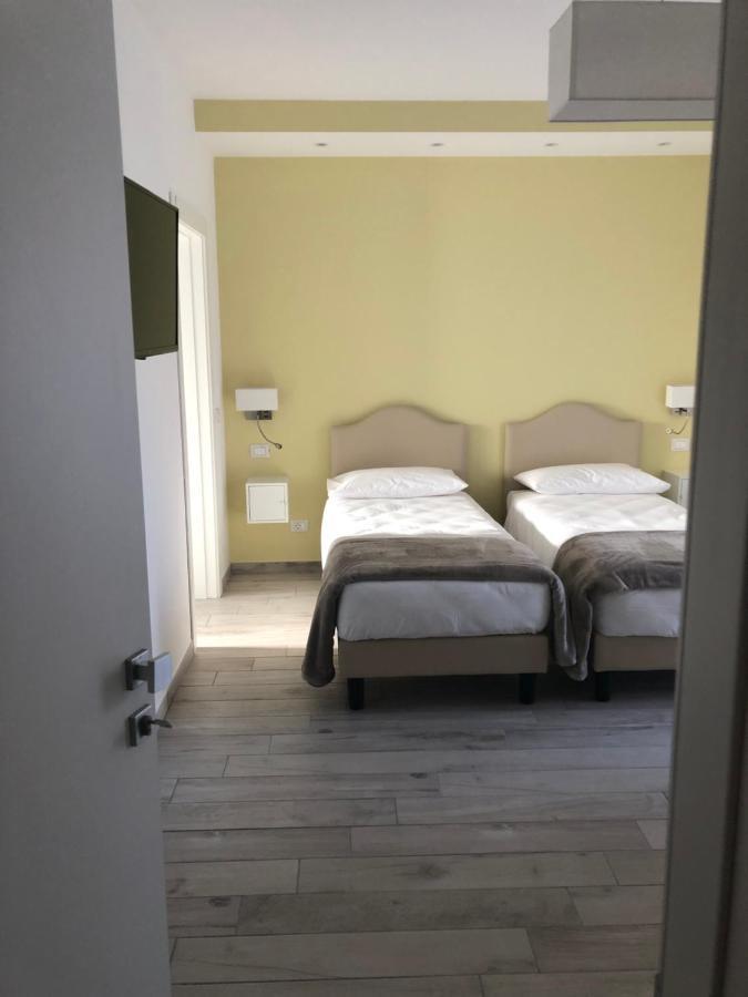 Villa Zaira Sorbara Extérieur photo